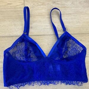 New Look Vibrant Blue Lace Bralette Size Small UK 10 EU 38